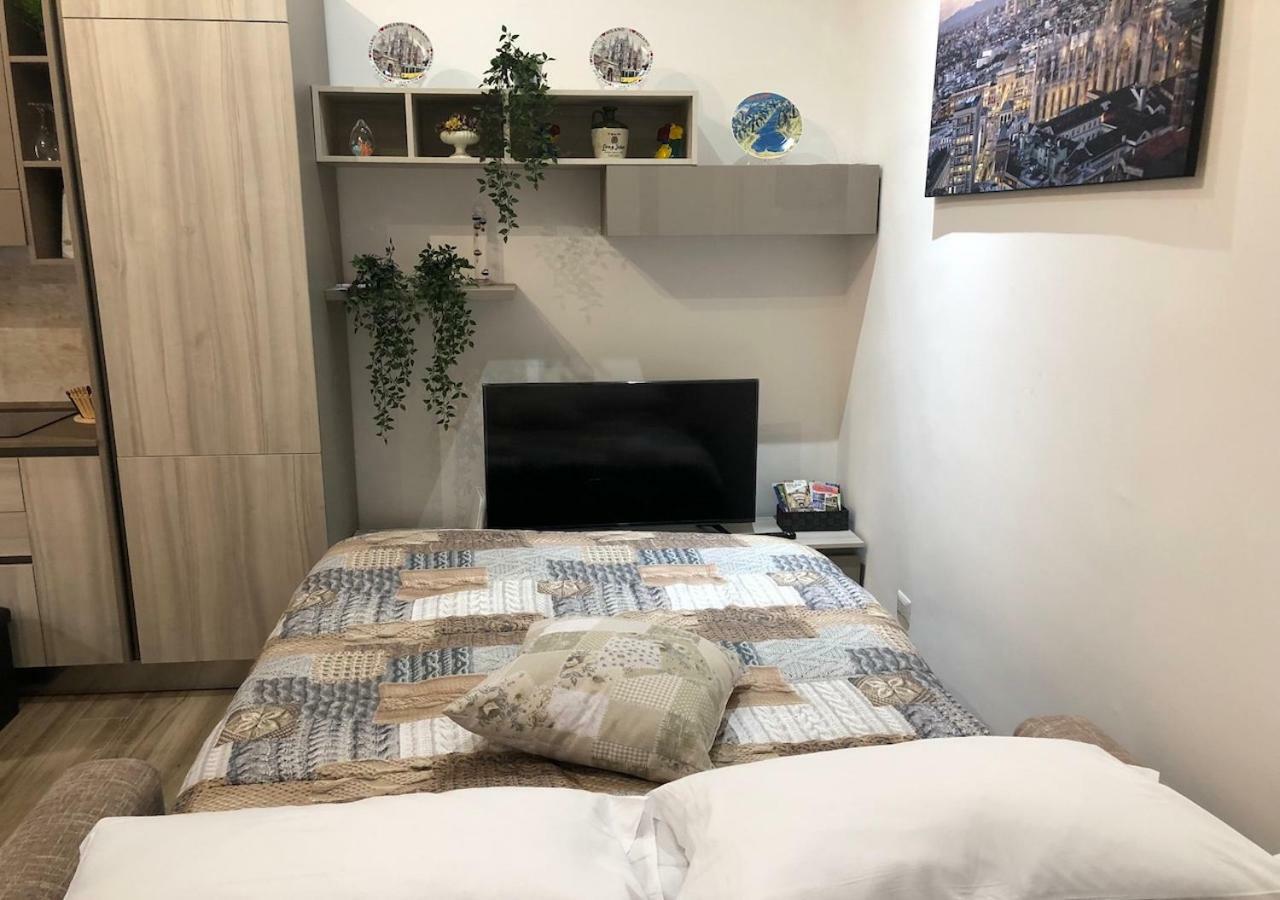 Central Lepetit Apartment De Luxe Milánó Kültér fotó